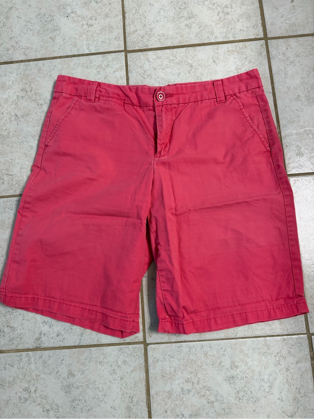 GAP Women’s Coral Pink Flat-Front Chino Shorts